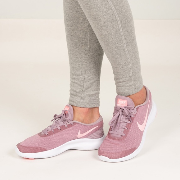 nike wmns flex experience run 7